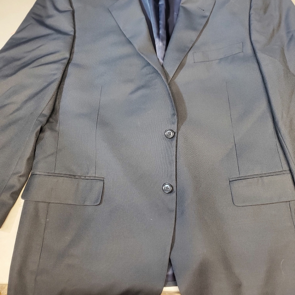 Jos. A. Bank Black Suit Tailored Silhouette